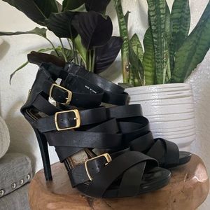 Steve Madden Heels 👠🖤